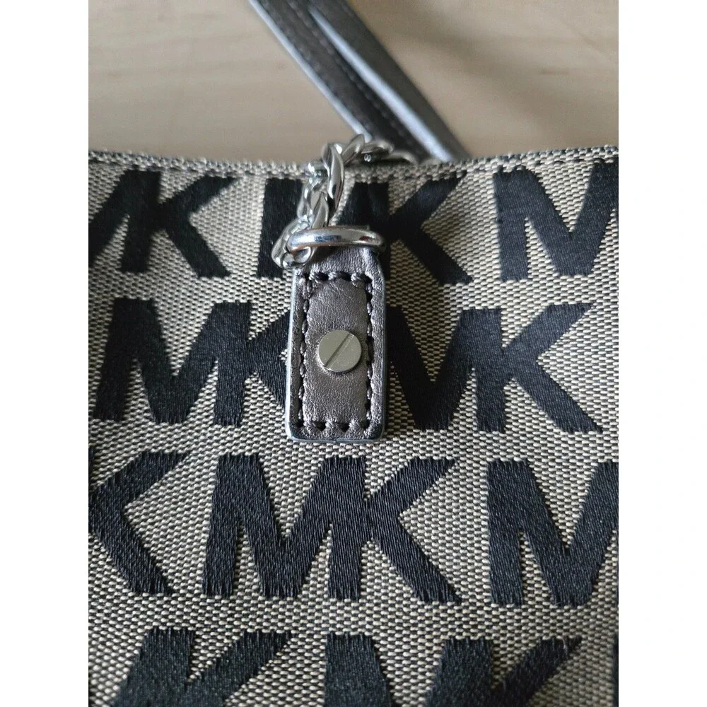 Michael Kors Signature Jacquard Canvas Bag Jet Set Shoulder Tote